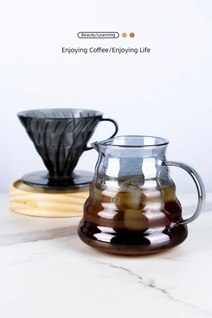 Black Cone Resin Coffee Dripper – Heat-Resistant Brewer (1–4 Cups)