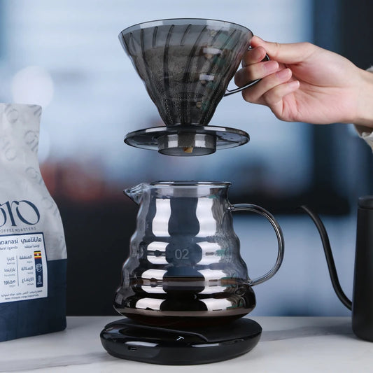 Black Cone Resin Coffee Dripper – Heat-Resistant Brewer (1–4 Cups)